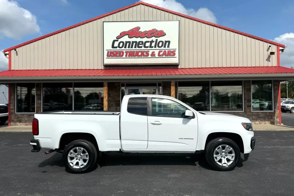 2022 Chevrolet Colorado LT photo 1