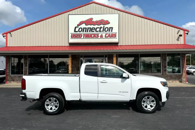 2022 Chevrolet Colorado LT photo 1
