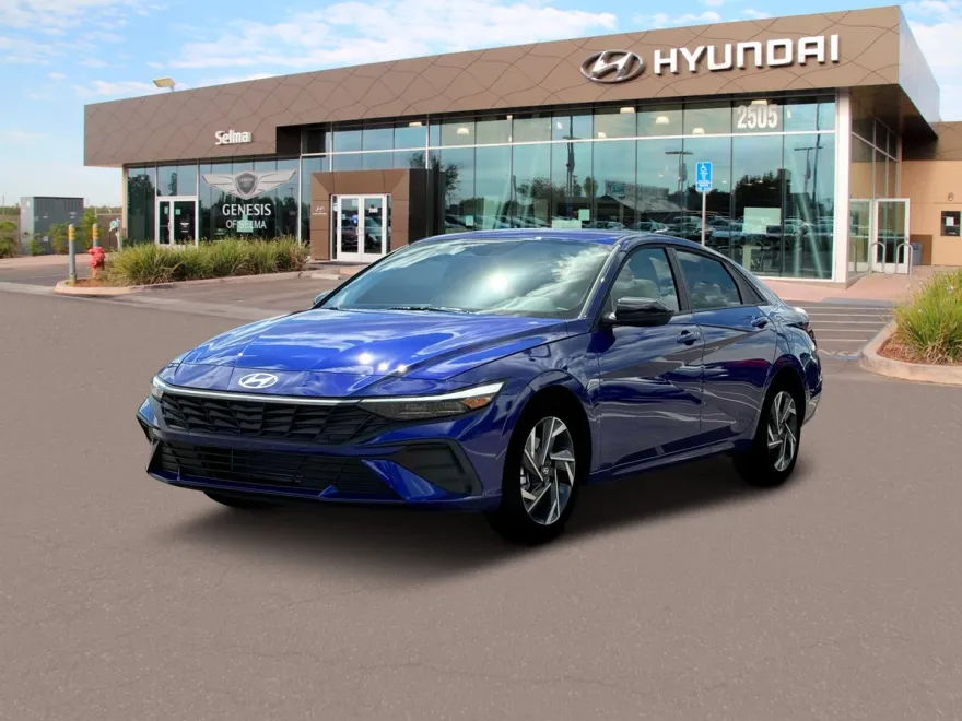 2025 Hyundai Elantra SEL Sport photo 1