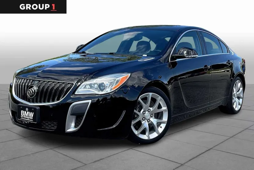 2016 Buick Regal GS photo 1