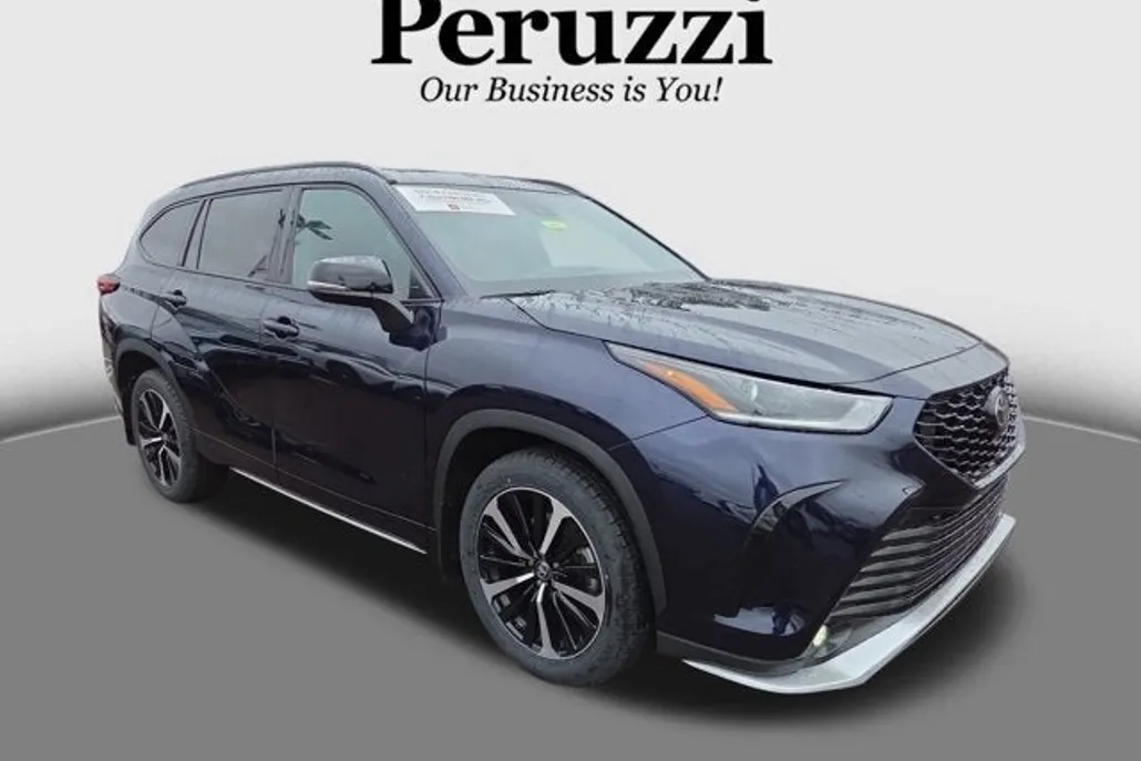 2022 Toyota Highlander XSE photo 1
