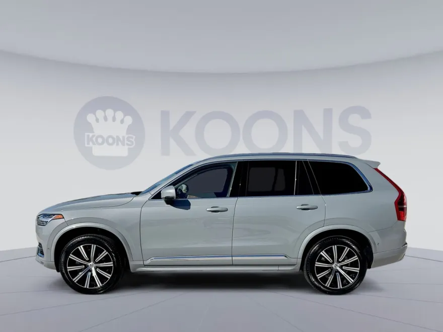 2025 Volvo XC90 Plus photo 1