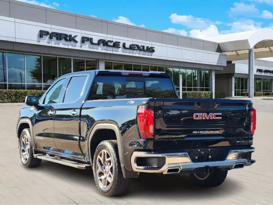 2023 Gmc Sierra 1500 SLT photo 1