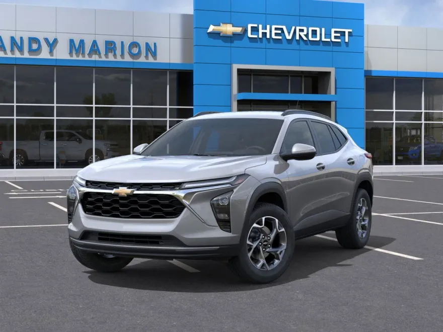 2026 Chevrolet Trax LT photo 1