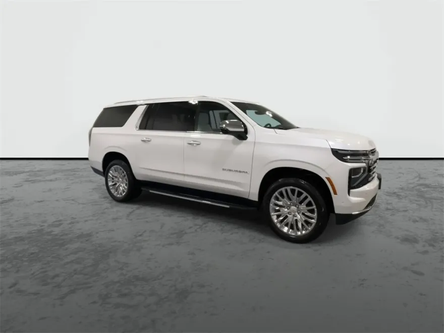 2025 Chevrolet Suburban Premier photo 1