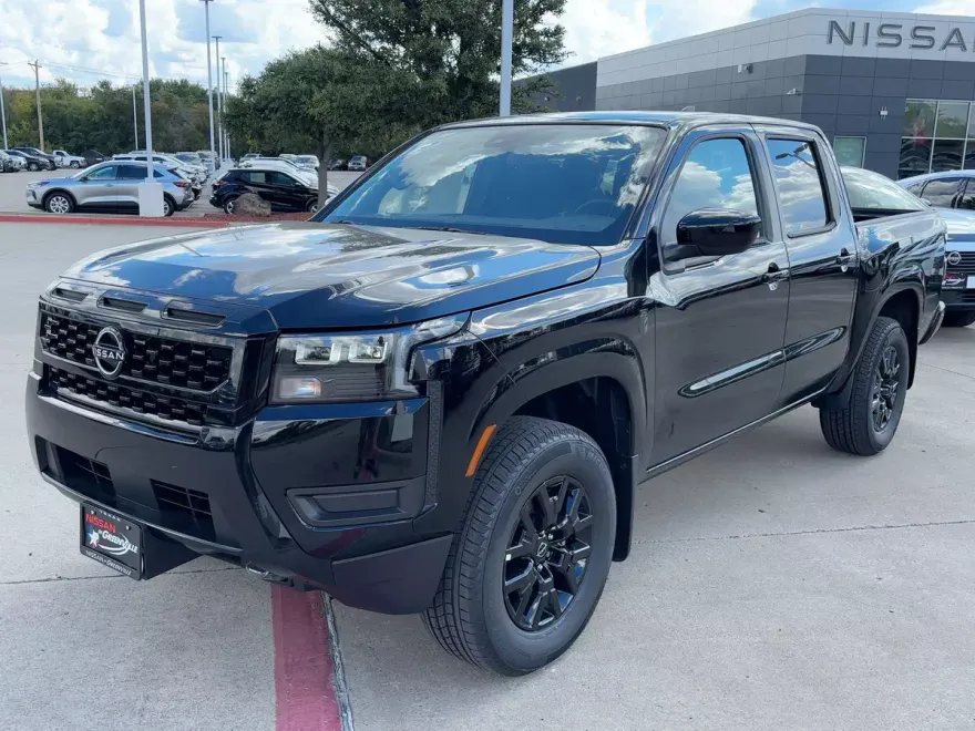 2026 Nissan Frontier SV photo 1