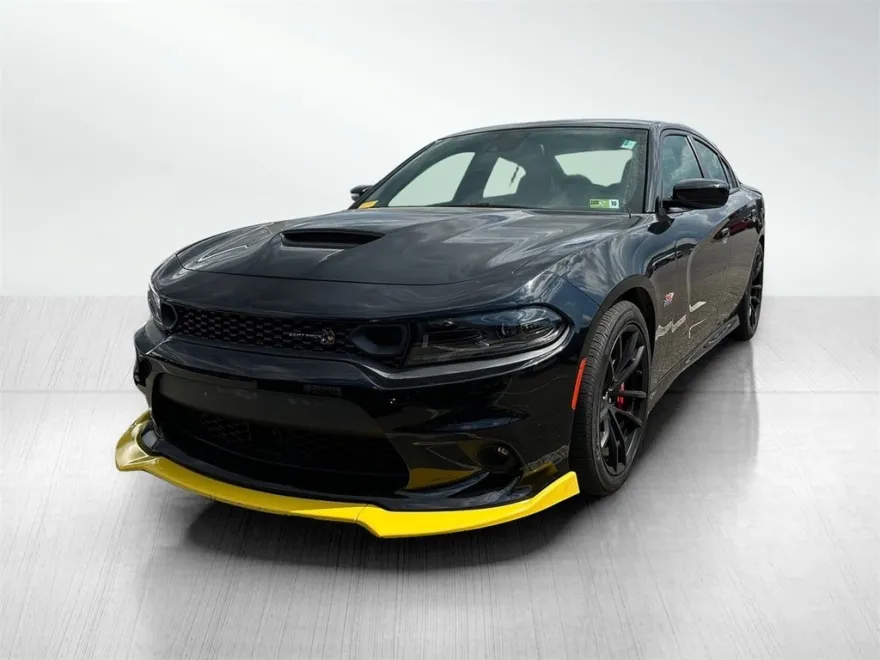 2023 Dodge Charger R/T Scat Pack photo 1