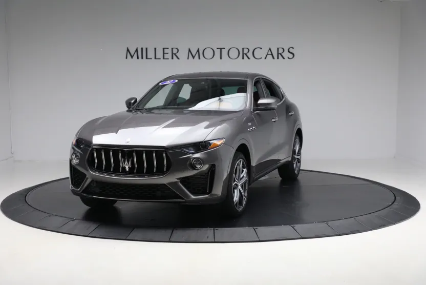 2022 Maserati Levante Base GT photo 1