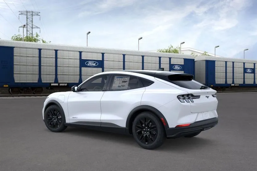 2025 Ford Mustang Mach-E Select photo 1