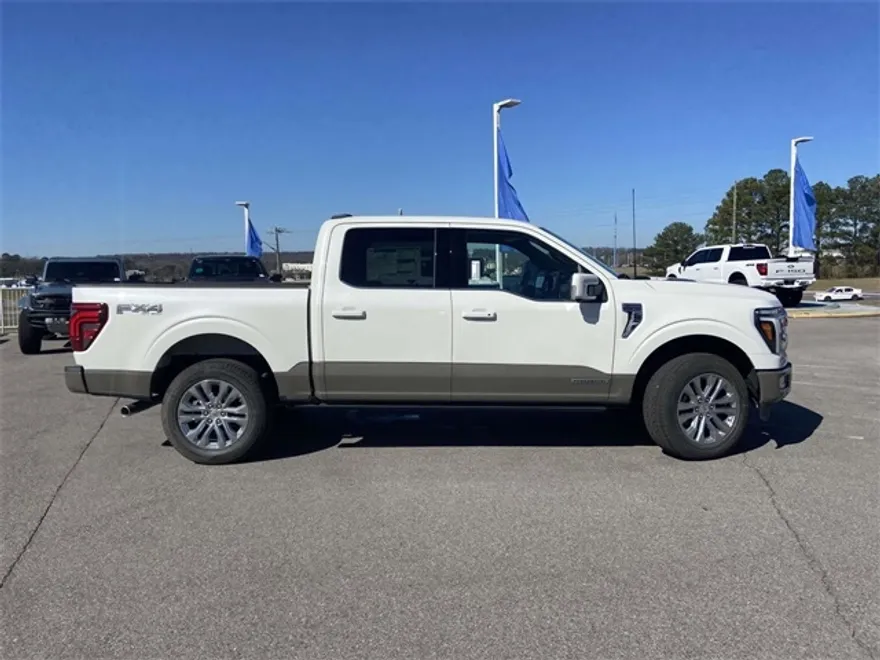 2025 Ford F-150 King Ranch photo 1