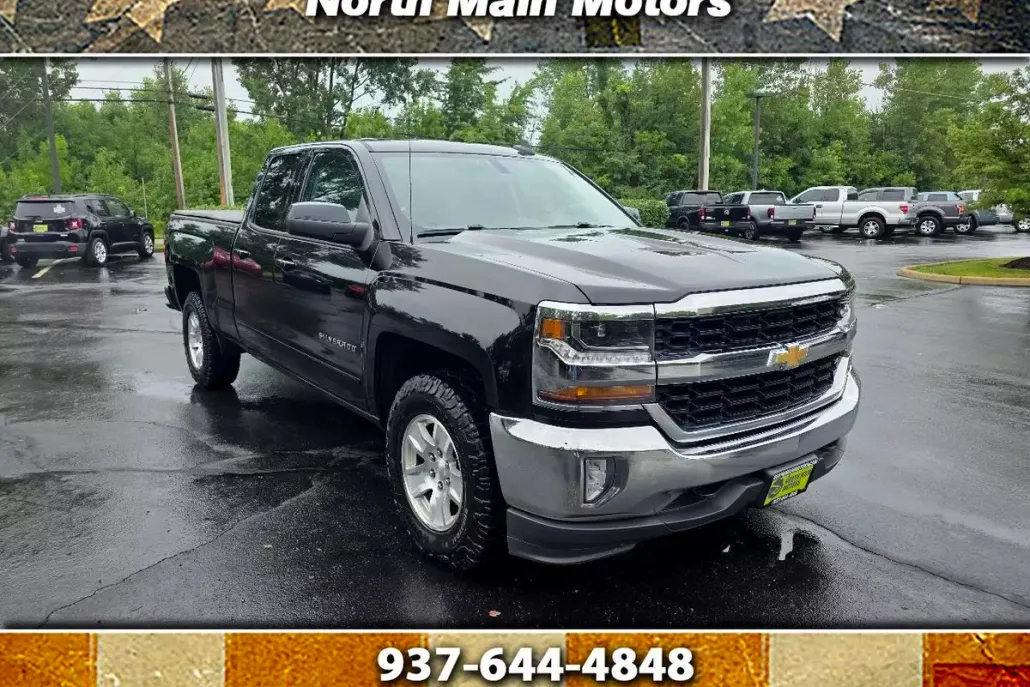 2018 Chevrolet Silverado 1500 LT photo 1