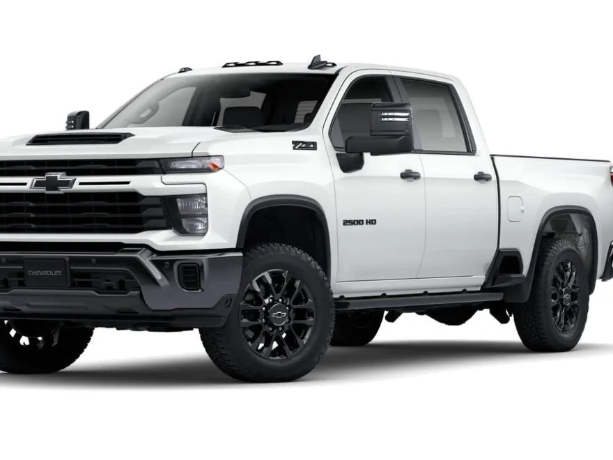 2025 Chevrolet Silverado 2500HD Custom photo 1