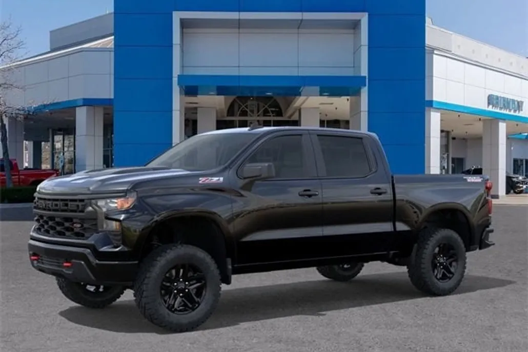 2026 Chevrolet Silverado 1500 Custom Trail Boss photo 1