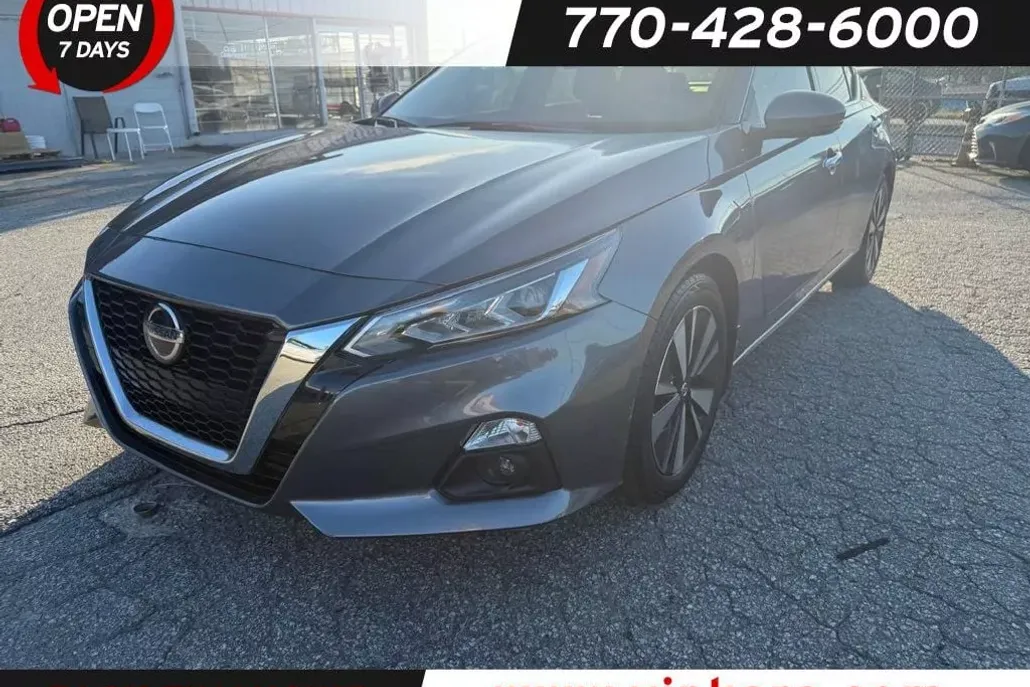 2022 Nissan Altima 2.5 SL photo 1