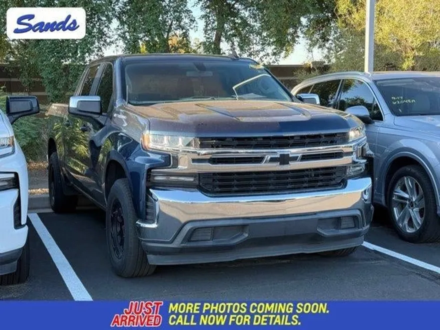 2020 Chevrolet Silverado 1500 LT photo 1
