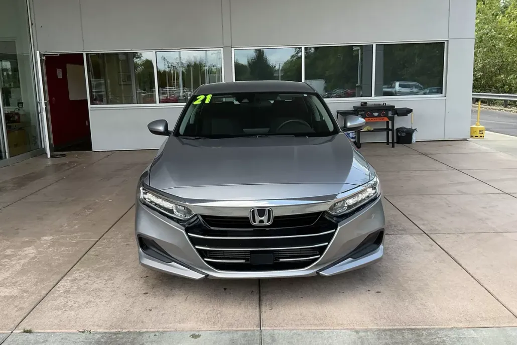 2021 Honda Accord LX 1.5T photo 1
