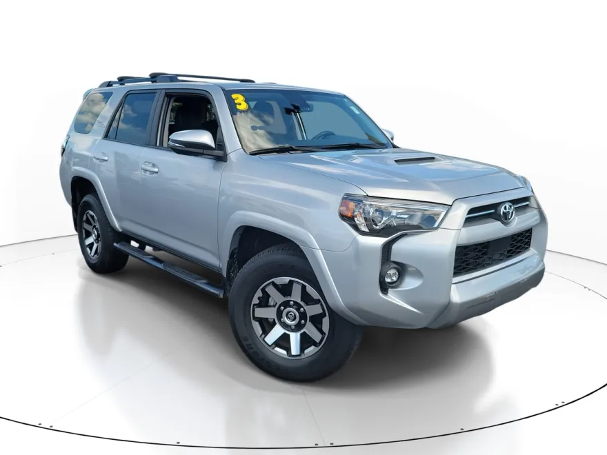 2023 Toyota 4Runner TRD Off-Road Premium photo 1