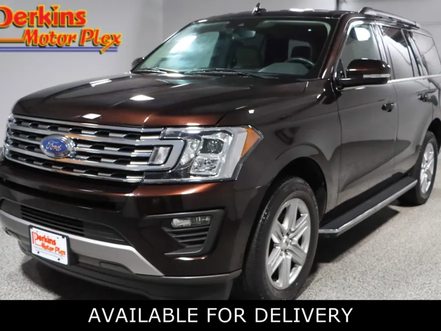 2021 Ford Expedition XLT photo 1