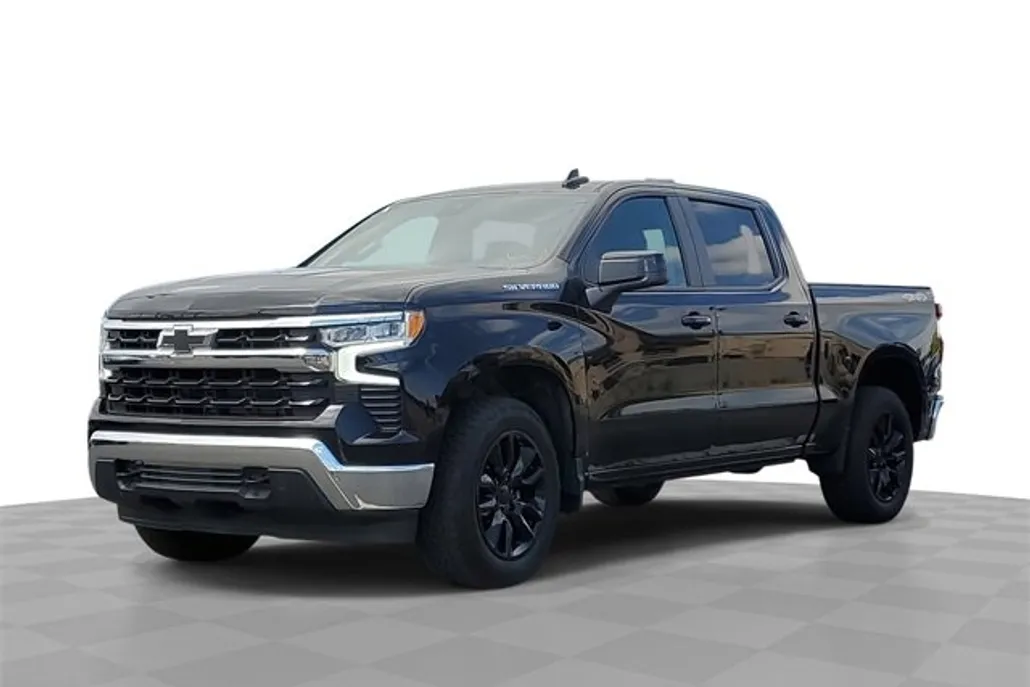2024 Chevrolet Silverado 1500 LT photo 1