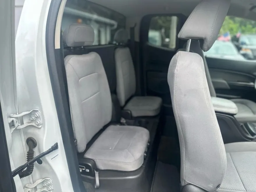 2016 Chevrolet Colorado Work Truck photo 1