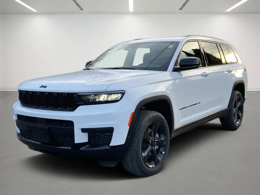 2025 Jeep Grand Cherokee Altitude X photo 1