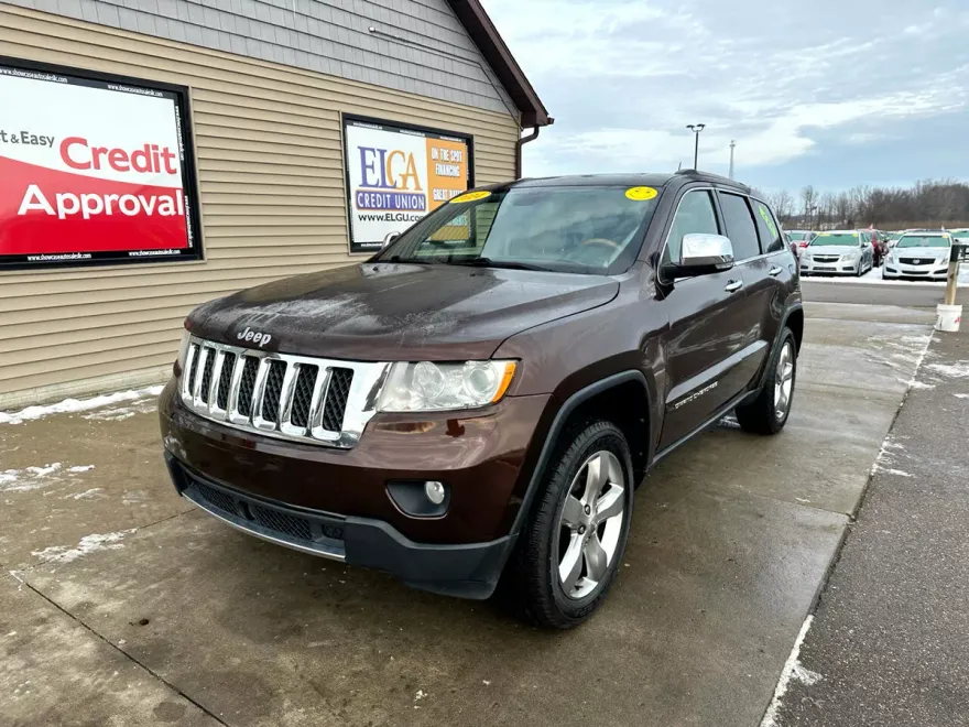 2014 Jeep Grand Cherokee Summit photo 1