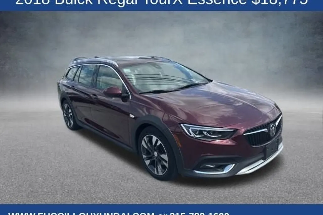 2018 Buick Regal TourX Essence photo 1