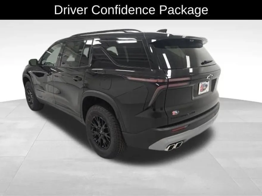 2026 Chevrolet Traverse Z71 photo 1