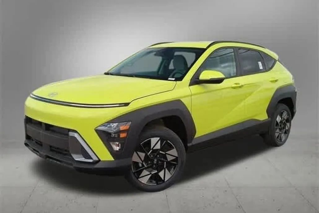 2025 Hyundai Kona SEL photo 1