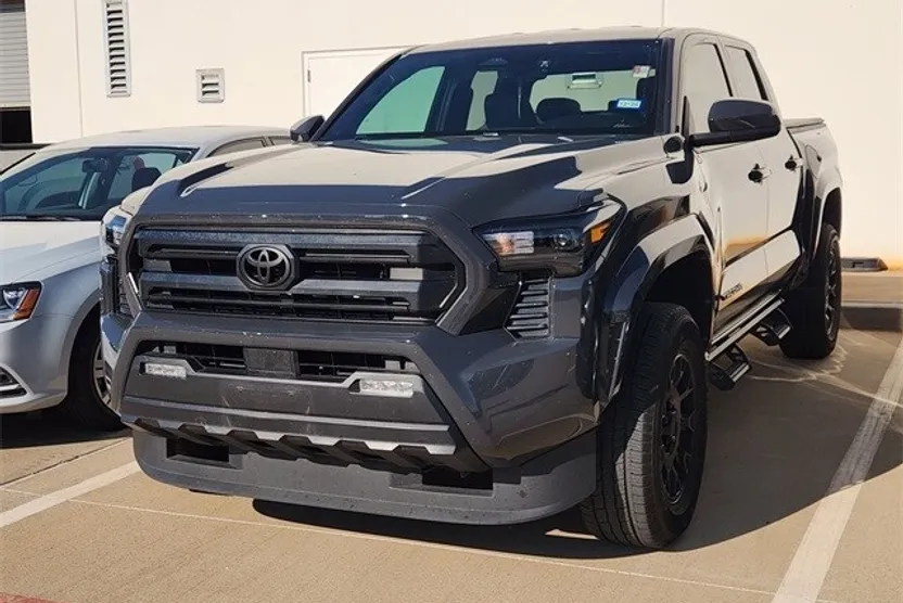 2024 Toyota Tacoma Limited photo 1