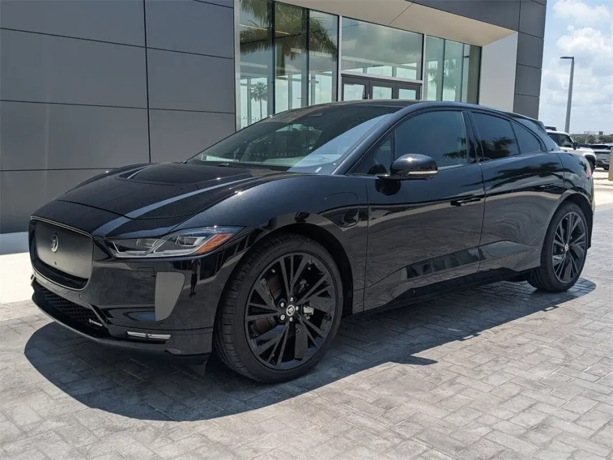 2024 Jaguar I-PACE EV400 HSE photo 1