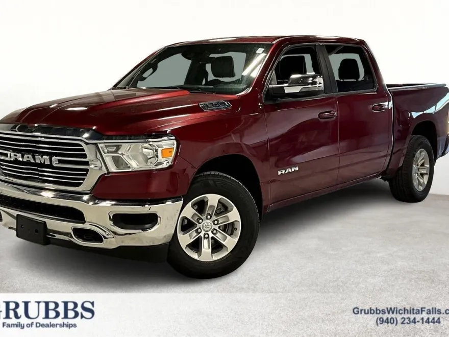 2023 Ram 1500 Laramie photo 1