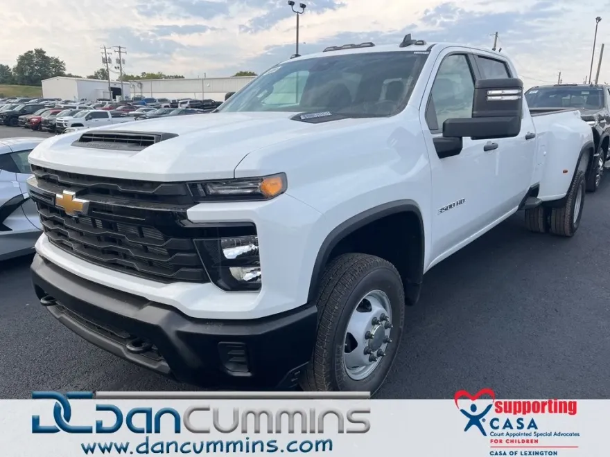 2026 Chevrolet Silverado 3500HD Work Truck photo 1