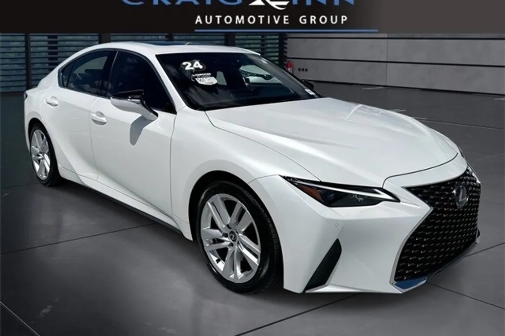 2024 Lexus IS 300 photo 1