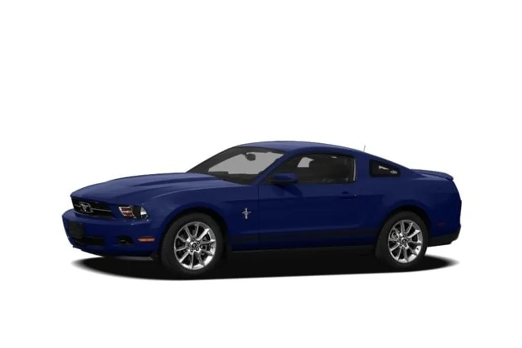 2012 Ford Mustang V6 photo 1