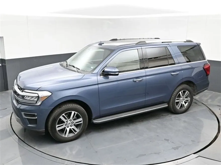 2023 Ford Expedition Limited photo 1