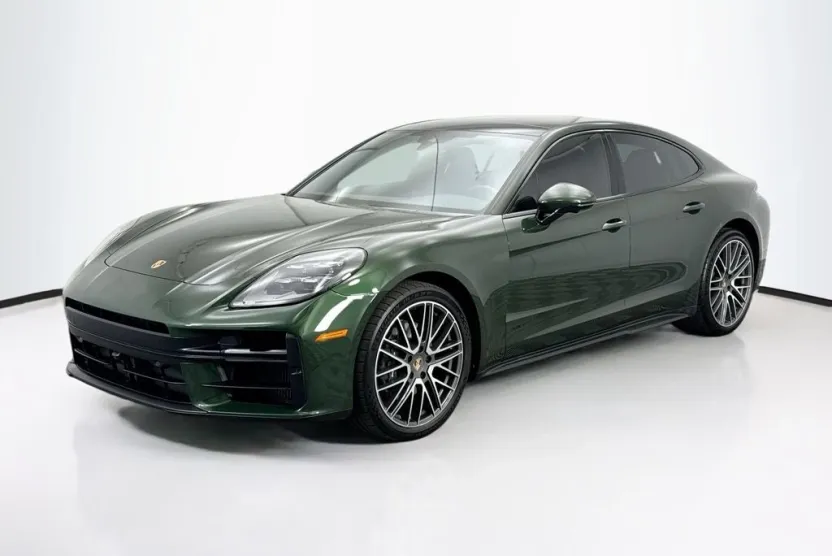 2024 Porsche Panamera Base photo 1