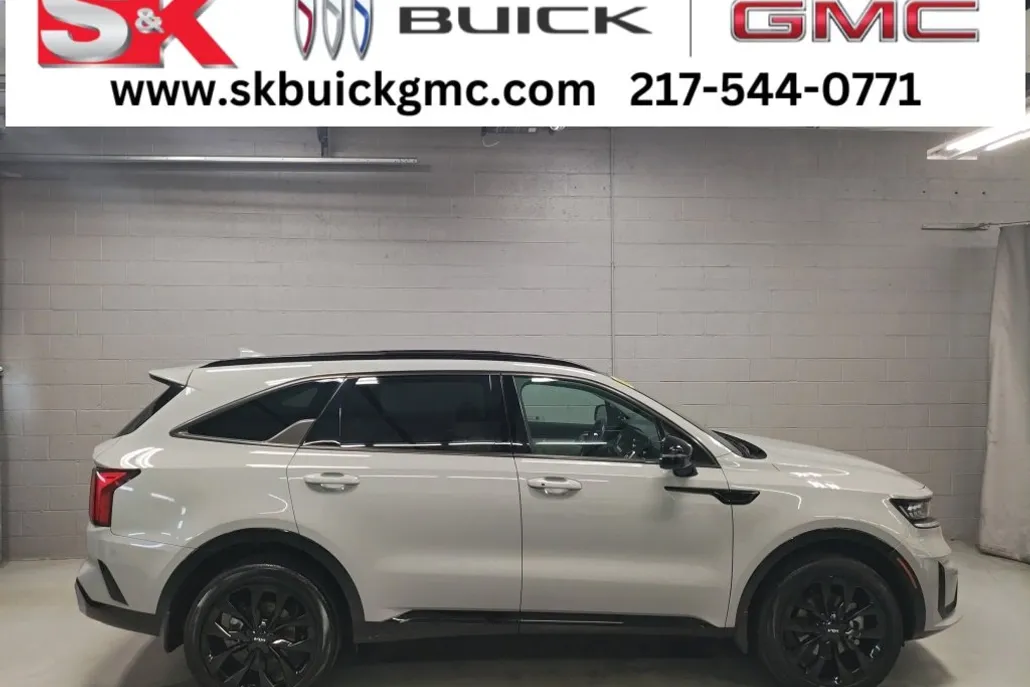 2022 Kia Sorento SX photo 1