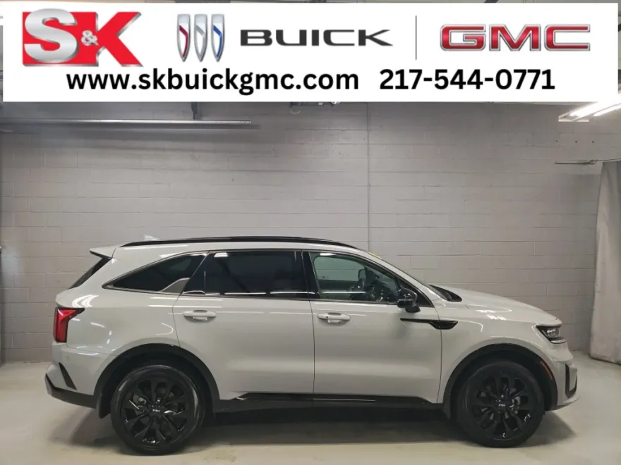 2022 Kia Sorento SX photo 1