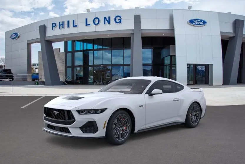 2025 Ford Mustang GT Premium photo 1