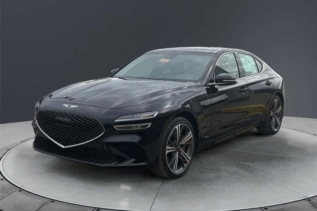 2025 Genesis G70 2.5T Sport Prestige photo 1