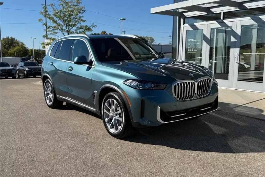 2025 Bmw X5 xDrive40i photo 1