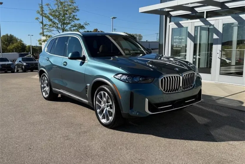 2025 Bmw X5 xDrive40i photo 1