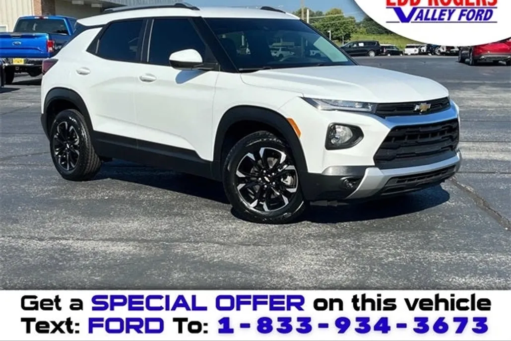 2022 Chevrolet Trailblazer LT photo 1