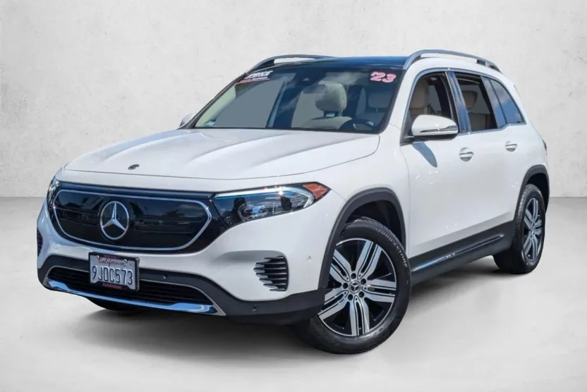 2023 Mercedes Benz EQB 250+ photo 1