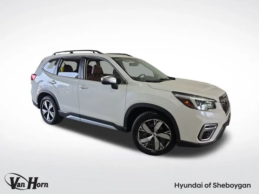 2021 Subaru Forester Touring photo 1