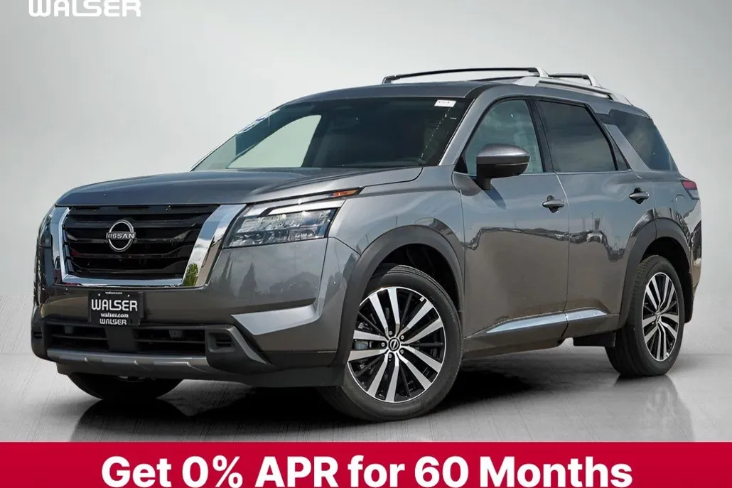 2025 Nissan Pathfinder Platinum photo 1