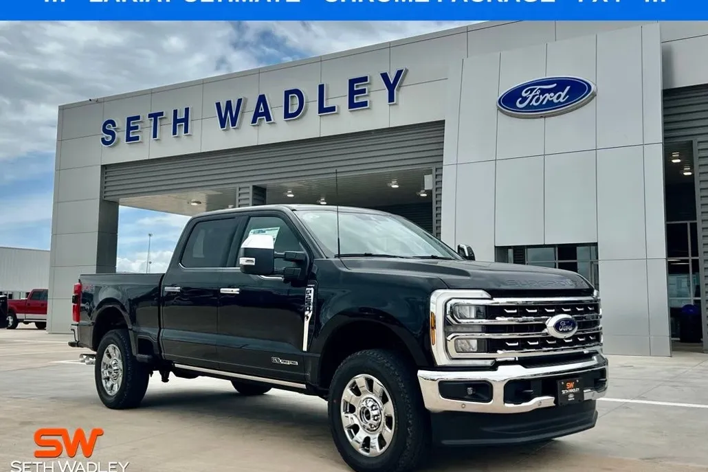 2025 Ford F-250 photo 1