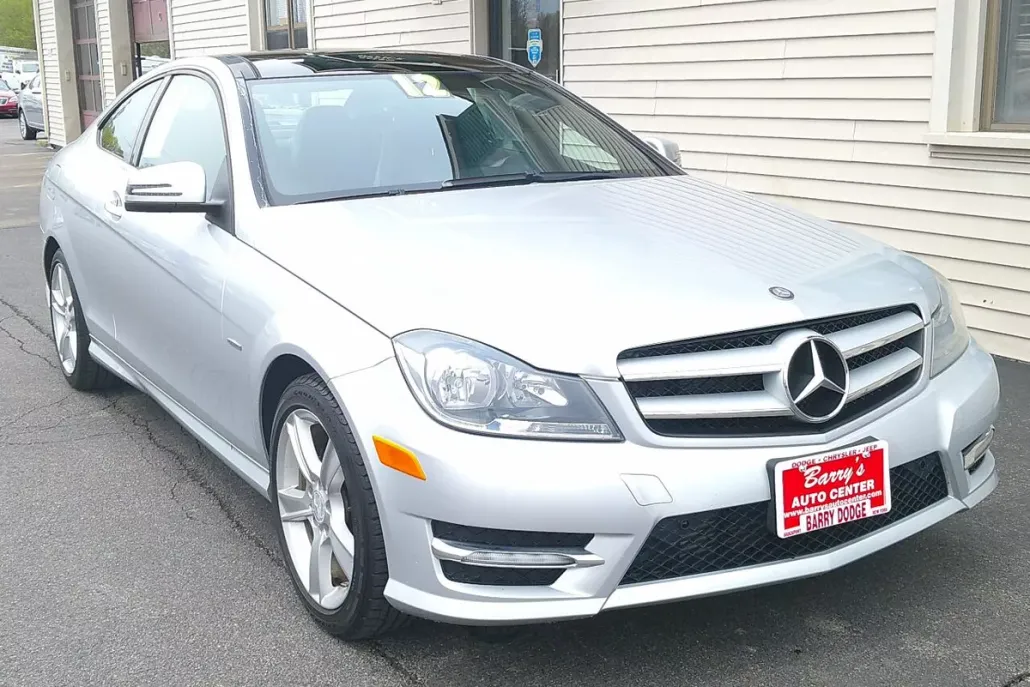 2012 Mercedes Benz C 250 photo 1