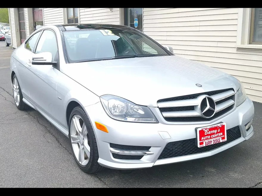 2012 Mercedes Benz C 250 photo 1